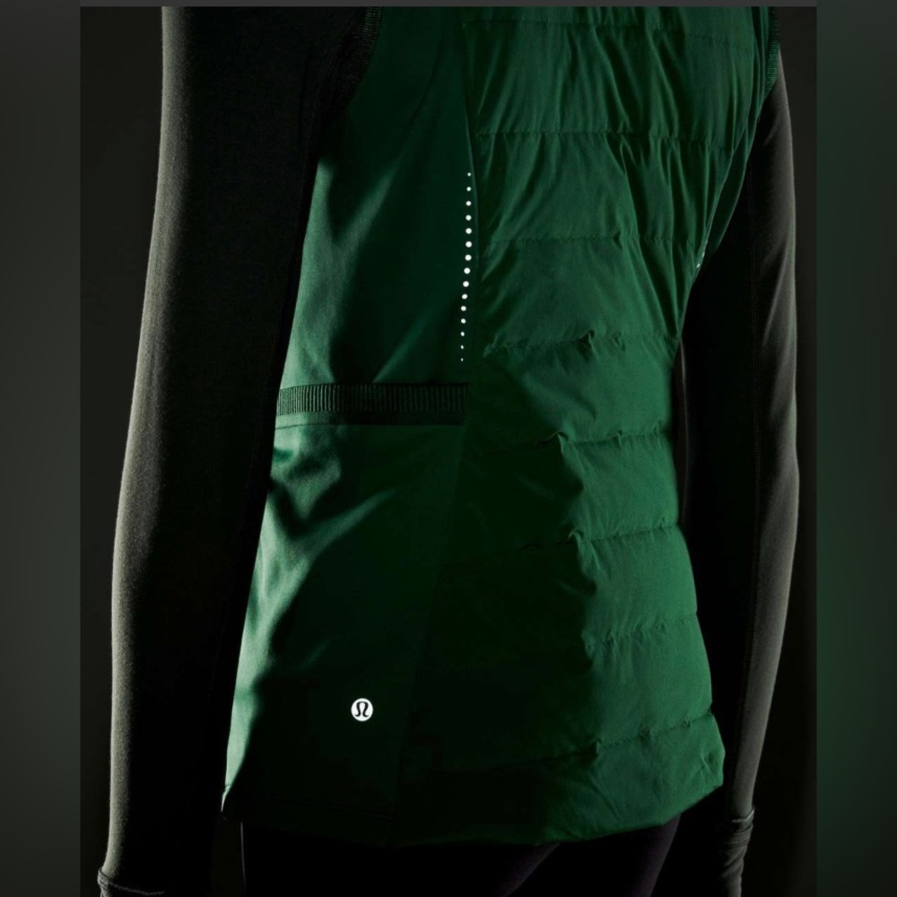 NWT!!🍒LULULEMON DOWN FOR IT ALL VEST sz 12 RACEWAY GREEN 700-Fill Run Everglade - Picture 9 of 9